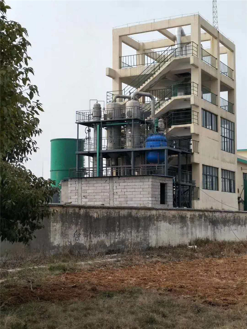 全自控氯化銨廢水三效組合式蒸發(fā)結(jié)晶器
